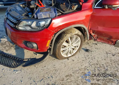 2016 Volkswagen Tiguan Se z USA, uszkodzony, nr VIN WVGBV7AX0GW039365